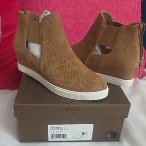 Paolo Women's Tan Leather Suede Slip-On Sneakers